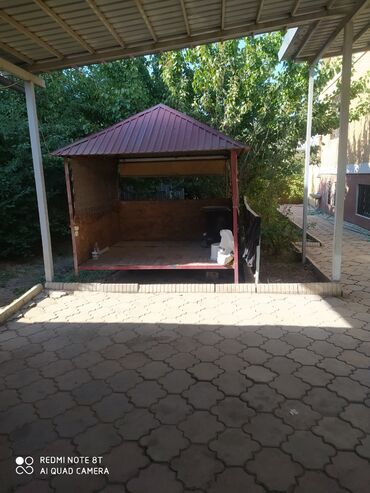 Посуточная аренда домов: 200 м², 7 комнат, Теплый пол, Бронированные двери, Парковка at lalafo.kg — 14 Посуточная аренда домов: 200 м², 7 комнат, Теплый пол, Бронированные двери, Парковка — 14