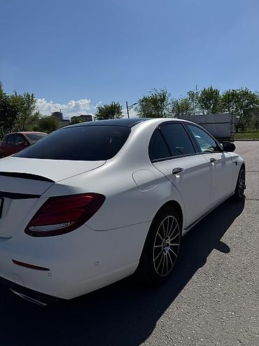 Mercedes-Benz: Mercedes-Benz E-Class: 2018 г. — 14