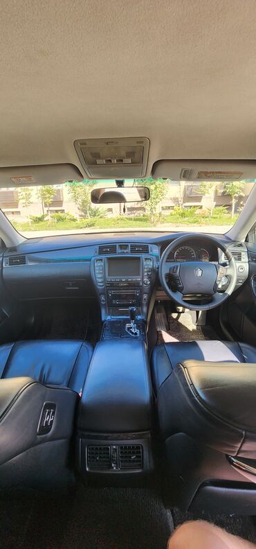 Toyota: Toyota Crown: 2004 г., 3 л, Автомат, Седан — 10