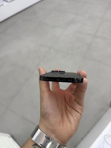 irşad iphone 13 pro: Qara, Face ID — 2