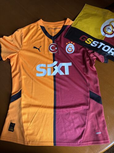 qarabag forma satisi: Qalatasarayın bu sezon ki formasıdır. M razmerdir, Qalatasarayın