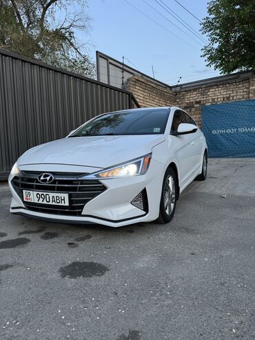 Hyundai: Hyundai Elantra: 2020 г., 2 л, Автомат, Бензин, Седан