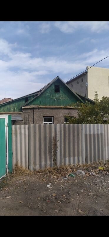 дома в городе бишкек: 75 кв. м, 4 бөлмө, Забор, тосулган