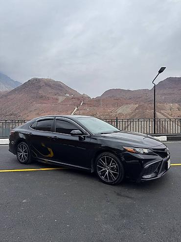 camry 55 exclusive: Toyota Camry: 2021 г., Бензин — 2