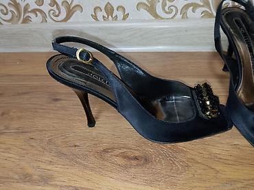 Tuflilər: Brend: Poletto Collection Model: Qadın açıq burunlu slingback tufli - — 2