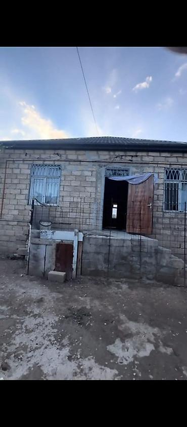 20 yanvarda evler: 3 otaqlı, 70 kv. m, Orta təmir — 4