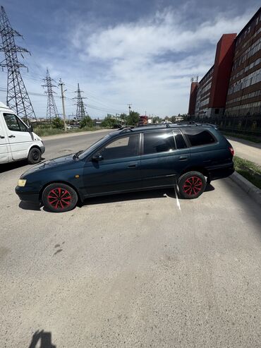 Toyota: Toyota Caldina: 1995 г., 2 л, Автомат, Бензин, Универсал