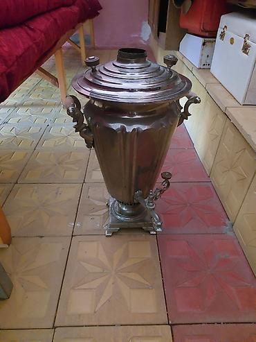 Antik samovar təqdim olunur. Şəkillərdə görünən model klassik iri lalafo.az -da Antik samovar təqdim olunur. Şəkillərdə görünən model klassik iri