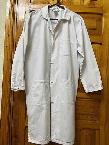 сток одежда: Белый лабораторный халат ZOLLNER - Универсальный крой, длина до — 1