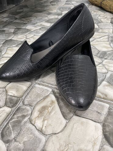 обувь кеды: Туфли 39, цвет - Черный