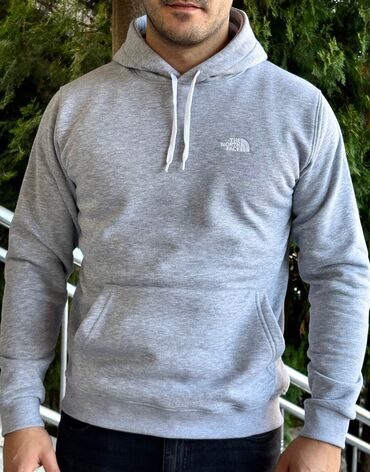 Duksevi: Muški duksevi M,L,XL,XXL veličine turske kvalitetne 1 kom. 3200 din na lalafo.rs — 12 Duksevi: Muški duksevi M,L,XL,XXL veličine turske kvalitetne 1 kom. 3200 din — 12