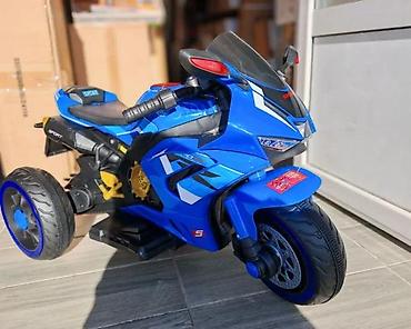 traktor igracka za decu: Dečiji električni tricikl – sportski motor - Dizajn: plavi sportski — 9
