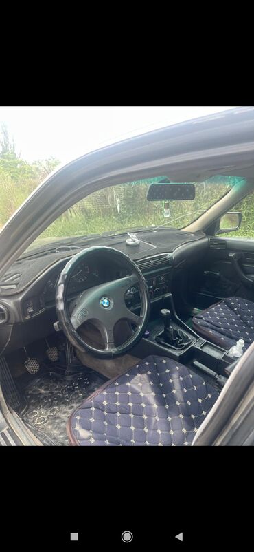 вольво машина: BMW 5 series: 1989 г., 2 л, Механика, Бензин, Седан