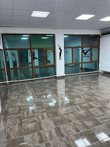 bakıda: Xetaide (Baki Eylence Merkezi ile uz be uz ) esas yolun kenarinda 90kv — 9