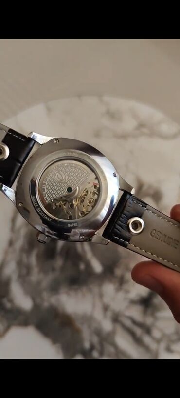 Qol saatları: Yeni, Qol saatı, Cartier, rəng - Gümüşü — 7