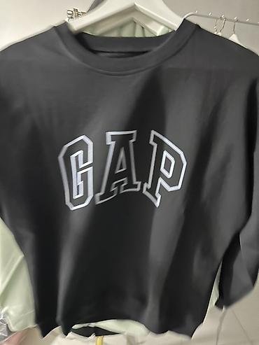 Толстовки: Свитшоты и худи - Свитшоты GAP: классический крой, круглый вырез — 1