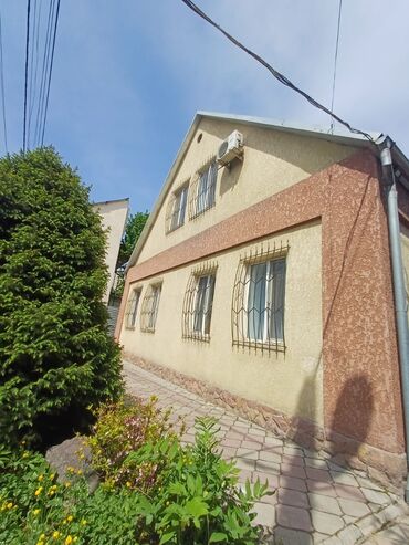 Продажа домов: Дом, 280 м², 8 комнат, Риэлтор, Косметический ремонт