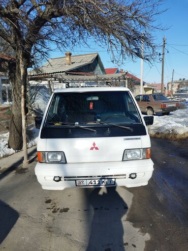 фолсваген пикап: Mitsubishi L300: 1987 г., 2 л, Механика, Бензин, Пикап