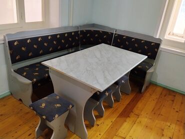 Həyət evləri və villaların satışı: 4 otaqlı, 400 kv. m, Kredit yoxdur, Orta təmir — 3