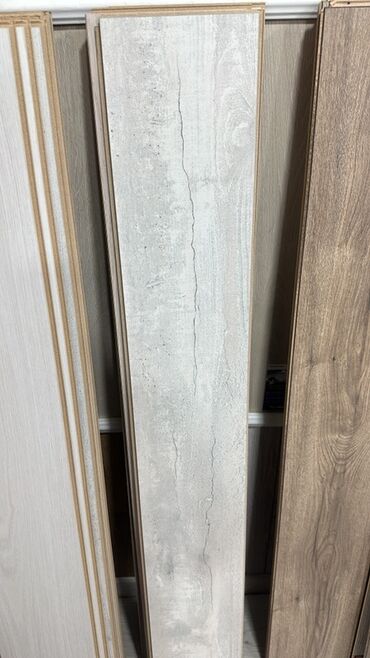 Laminat: Laminat döşəmə panelləri – müxtəlif ağac teksturalı dizaynlar Məhsul — 28