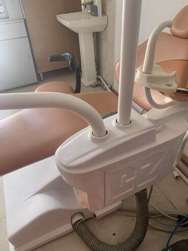 Tibbi avadanlıq: Stomatoloji kreslo və unit komplekti - Rəng: açıq narıncı oturacaq və — 6