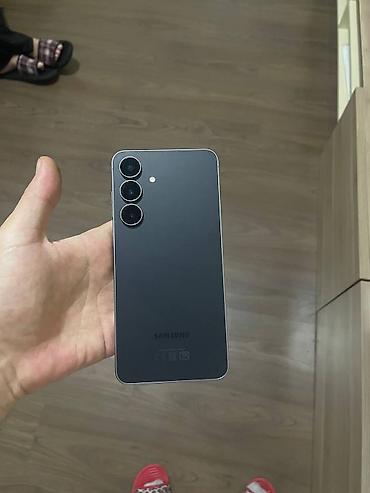 samsung 25: Samsung Galaxy S25 FE, 256 GB, rəng - Qara, İki sim kartlı, Sensor, Barmaq izi — 2