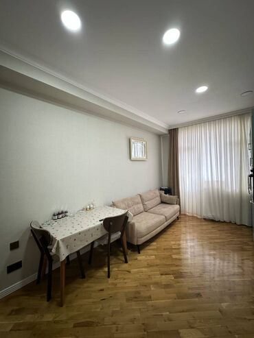 Uzunmüddətli kirayə mənzillər: 9 mkr,Köhnə Tərlan şadlıq sarayına yaxın,18 mərtəbənin,17-ci -da lalafo.az — 19 Uzunmüddətli kirayə mənzillər: 9 mkr,Köhnə Tərlan şadlıq sarayına yaxın,18 mərtəbənin,17-ci — 19