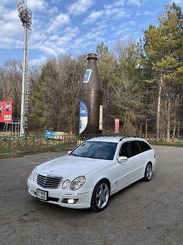82 2: Mercedes-Benz E-Class: 2003 г., 2.2 л, Автомат, Дизель, Универсал — 2