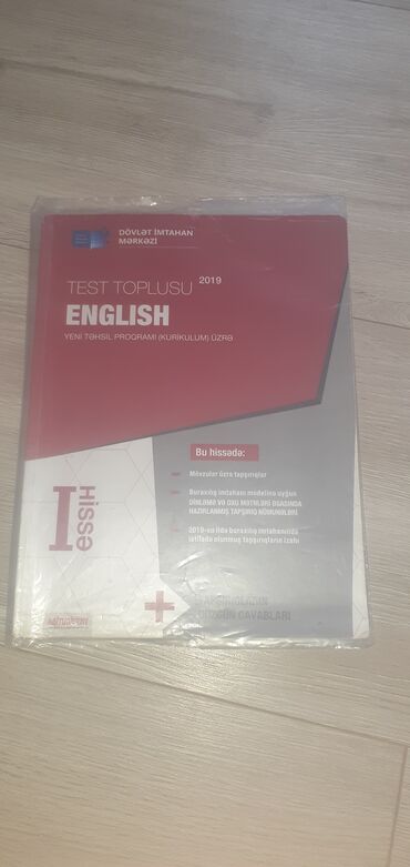 2 ci sınıf ingilis dili testleri: İngilis dili test toplusu.İçi təmizdir.Qələmlə qısa qeydlər yazılıb