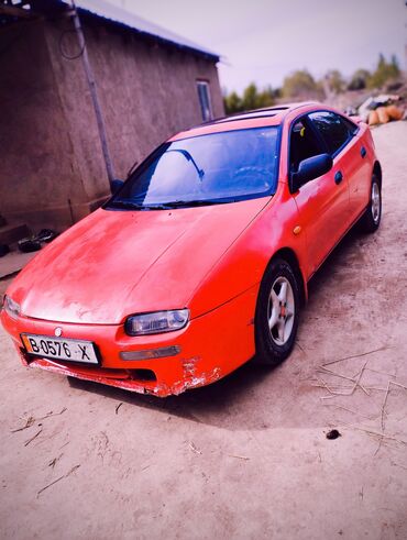 сатам алмашам: Mazda 323: 1994 г., 1.5 л, Механика, Бензин