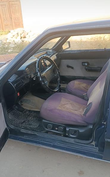 под выкуп автомобилей: Audi 80: 1987 г., 1.8 л, Механика, Бензин, Седан — 6