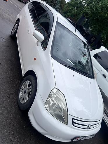 Honda: Honda Stream: 2002 г., Хэтчбэк — 4