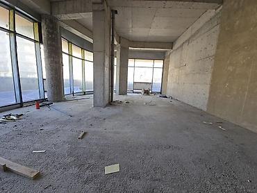 Daşınmaz əmlak: İcarəyə verilir obyekt 783 m², Şah İsmayıl Xətai m. 25 000 AZN/ay 783 — 9