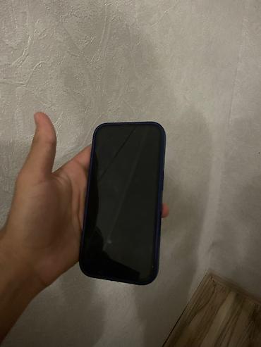 ipad 8 64: IPhone 16, 128 GB, Qara, Qırıq — 1
