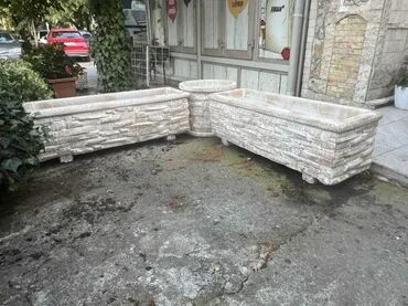 Baštenska dekoracija: Zardinjere Blue stone najveci izbor modela — 2