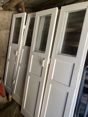 дверь бронированная: Деревянное окно, Поворотное, цвет - Белый, Б/у, 160 *180, Самовывоз
