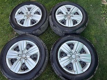 Шины и диски: Комплект зимних шин Michelin Latitude X-Ice на дисках Subaru - Размер — 5