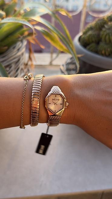 Just Cavalli qadın saatı və uyğun bilərzik seti - Brend: Just Cavalli