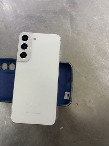 samsung телефон бу: Samsung Galaxy S22, Колдонулган, 256 ГБ, түсү - Ак, 1 SIM