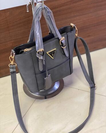 Torbe: Cena 2500 din — 17