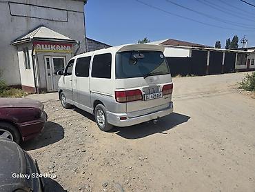 belarus 892 2: Toyota : 1999 г., 3 л, Автомат, Бензин, Минивэн — 4