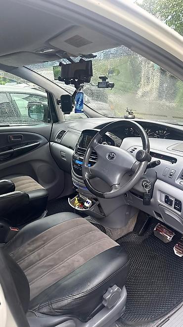 e6 3: Toyota Estima: 2002 г., 3 л, Автомат, Бензин, Минивэн — 10