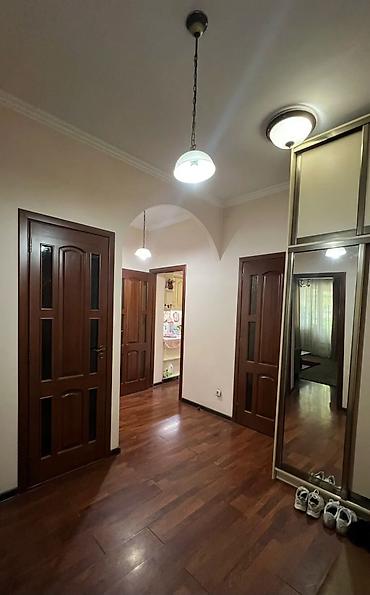 Продажа квартир: 3 комнаты, 73 м², Сталинка, 2 этаж, Евроремонт — 12