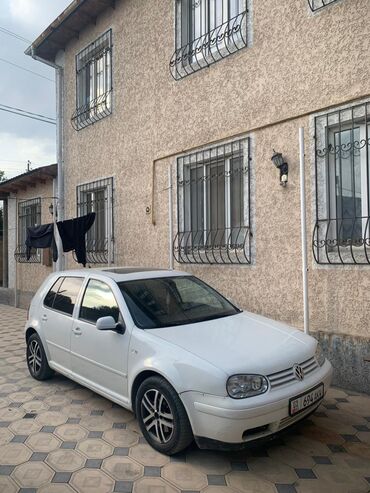 срочно продаю авто: Volkswagen Golf: 1999 г., 2.3 л, Механика, Бензин, Хэтчбэк