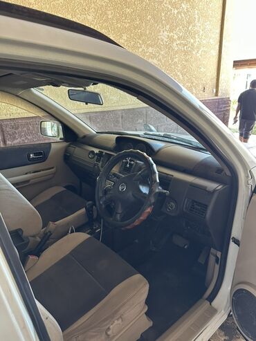 Nissan: Nissan X-Trail: 2003 г., 2 л, Автомат, Газ, Кроссовер — 6