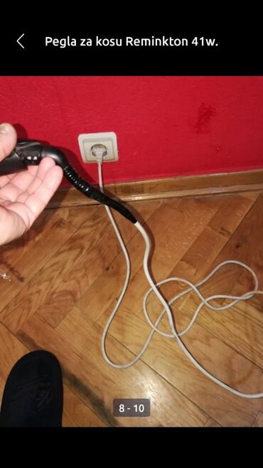 Prese za kosu: Pegla za kosu 41 w Remington dobra ispravna. Kabal uredu. Zbog — 4