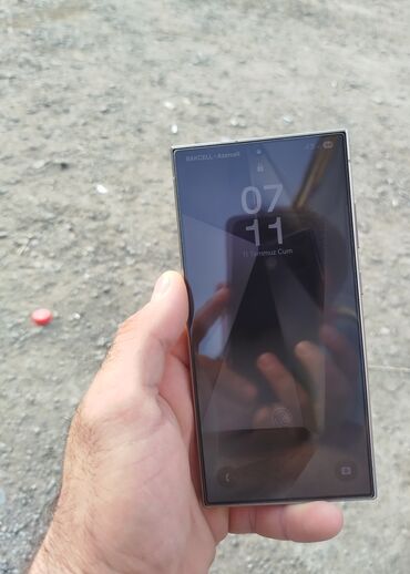 samsung galaxy not 4 en ucuz qiymet: Samsung Galaxy S24 Ultra, 256 GB, rəng - Qızılı, Zəmanət, Sensor, Barmaq izi