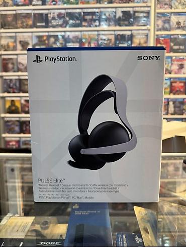 Sony PlayStation PULSE Elite simsiz gaming qulaqcığı. Bu model