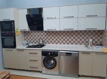 mermer kuxna mebeli: Mətbəx mebeli 350₼ Üsdü mərmərdi moyka daxil ölçü 3.50 ünvan Qarayev