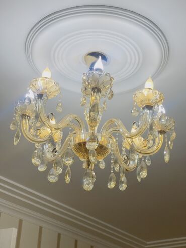 demir qapi sekilleri: Люстра, 8 ламп, Стекло